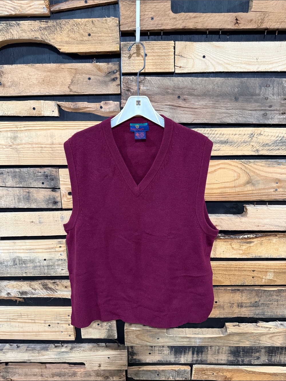 Vintage Men’s Preppy Woodward 100% Lambswool Burgundy Sweater Vest Large